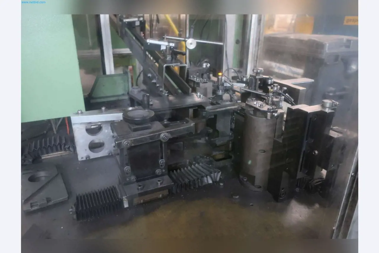 Maschinen aus dem Bereich Umformtechnik-4