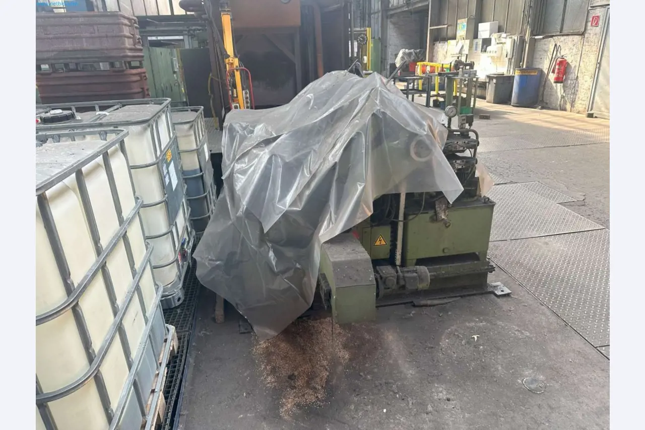 Maschinen aus dem Bereich Umformtechnik-2