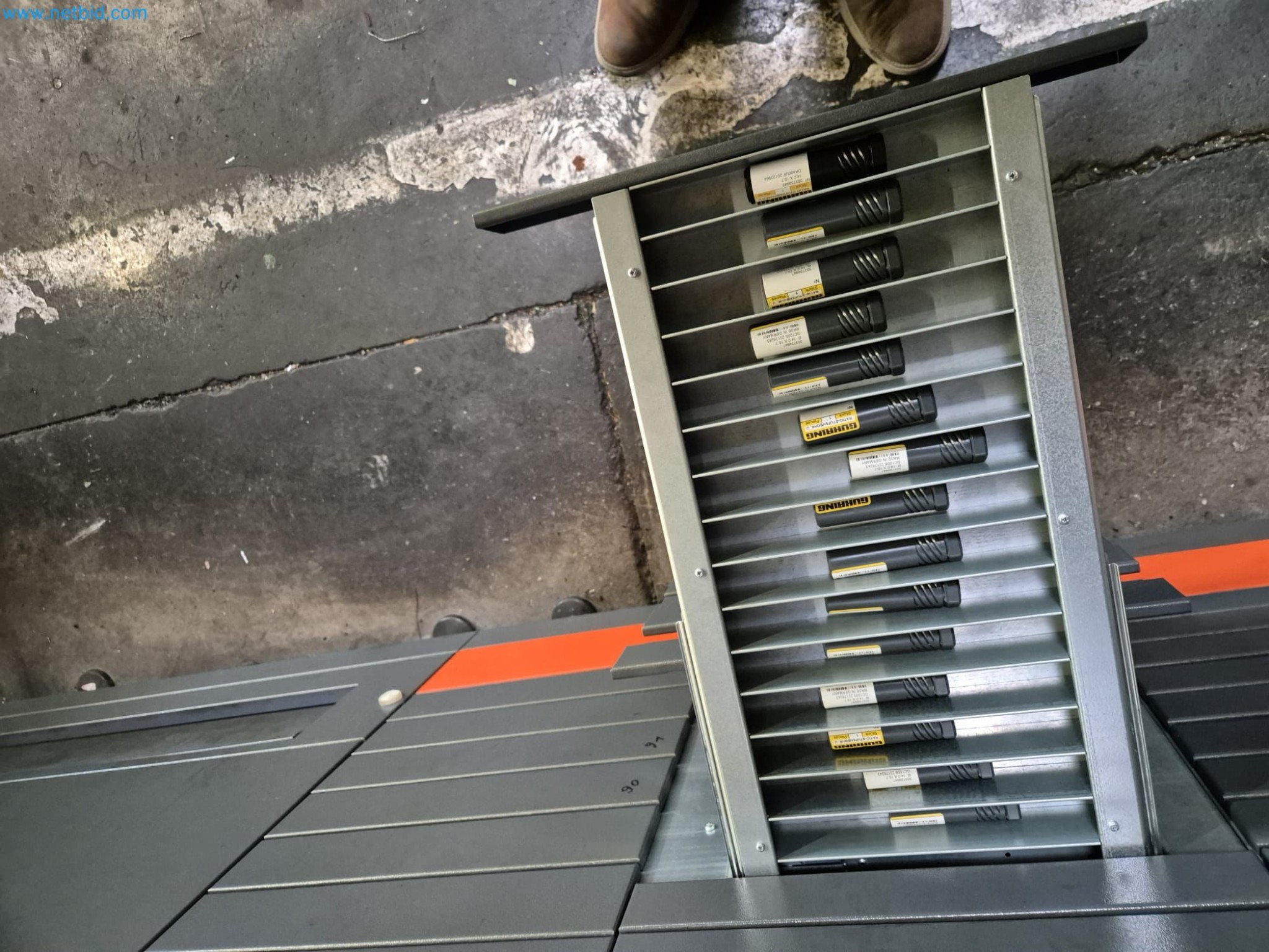 Maschinen aus dem Bereich Umformtechnik-24