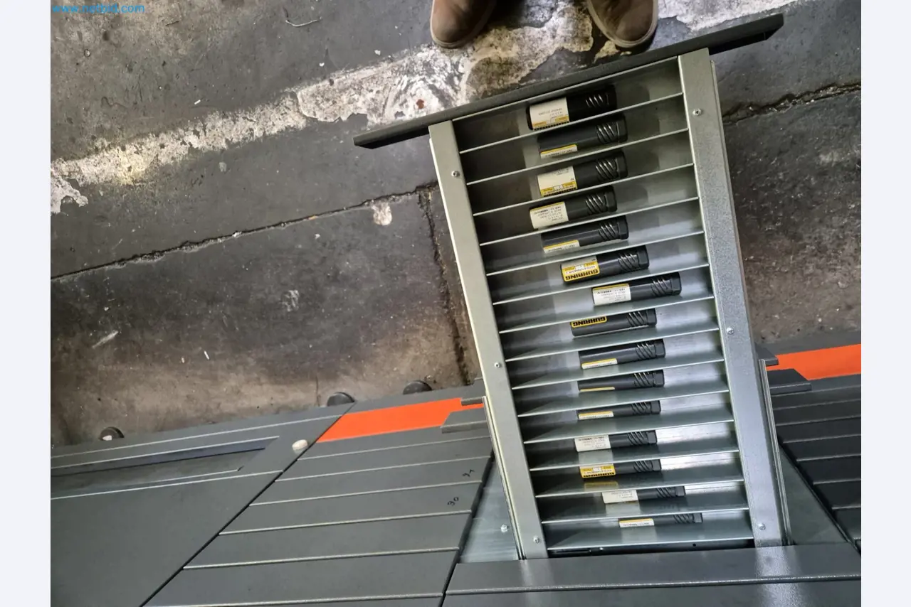 Maschinen aus dem Bereich Umformtechnik-24