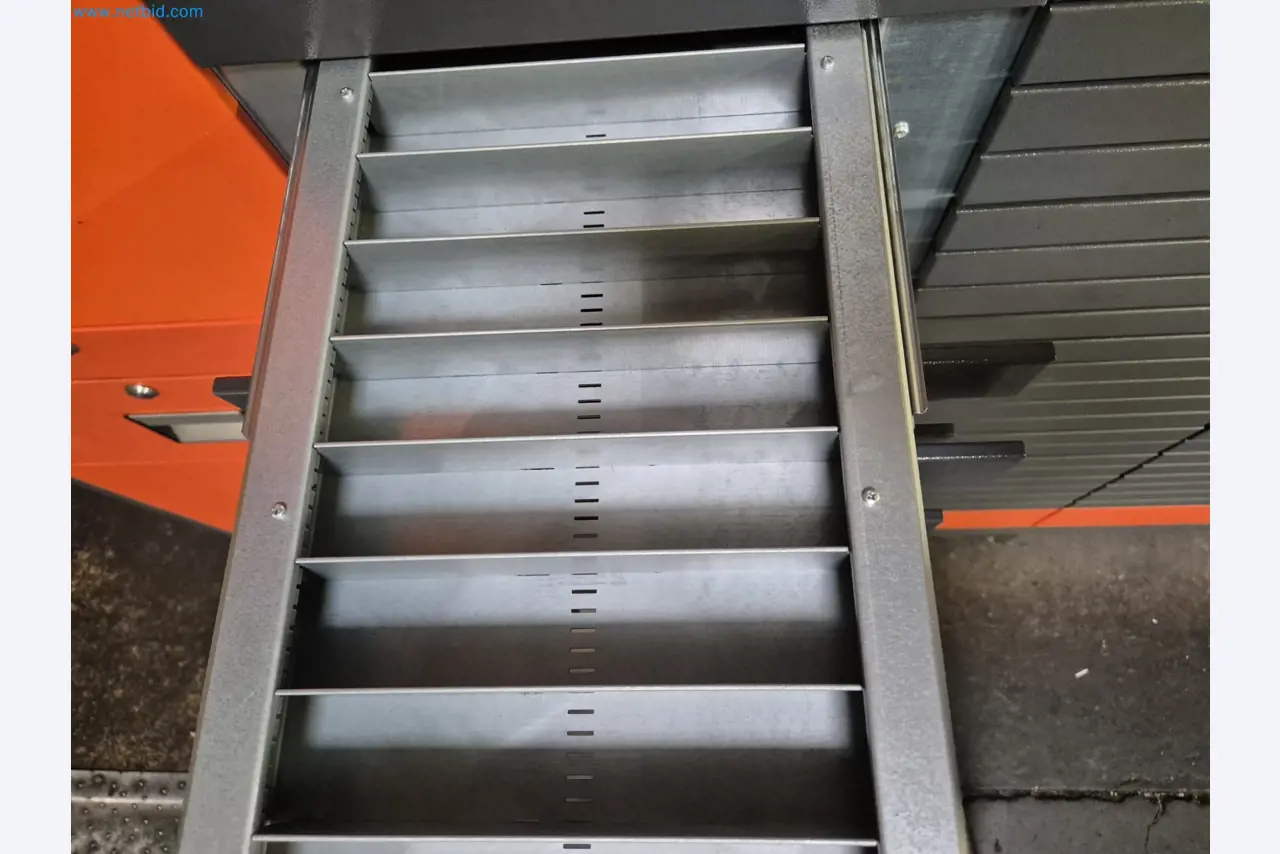 Maschinen aus dem Bereich Umformtechnik-34