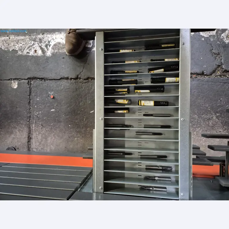 Maschinen aus dem Bereich Umformtechnik-35