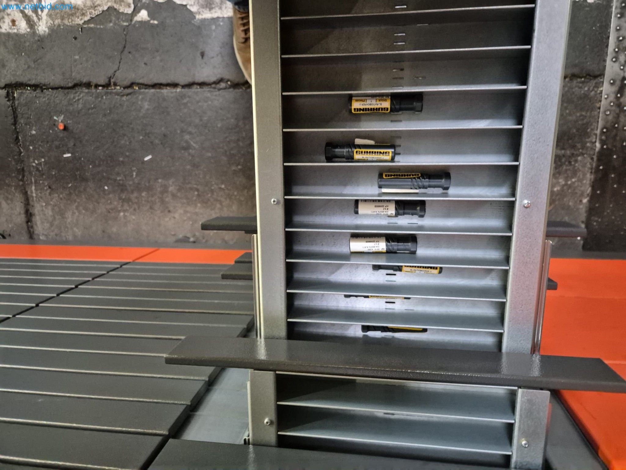 Maschinen aus dem Bereich Umformtechnik-40