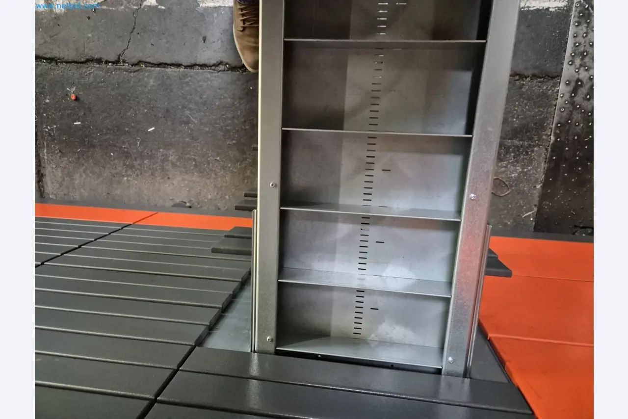 Maschinen aus dem Bereich Umformtechnik-43