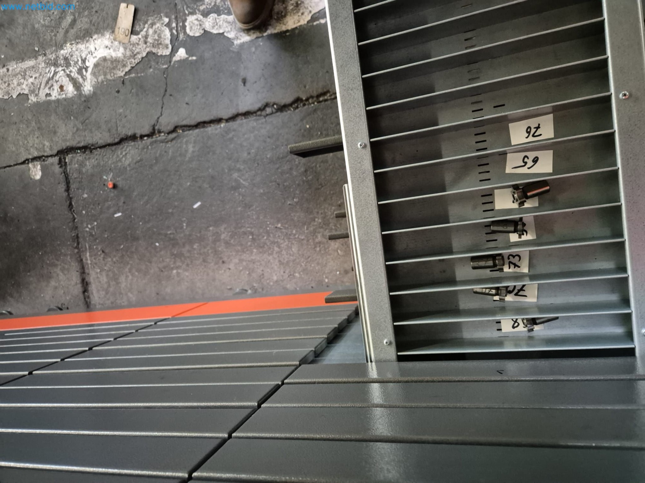 Maschinen aus dem Bereich Umformtechnik-45