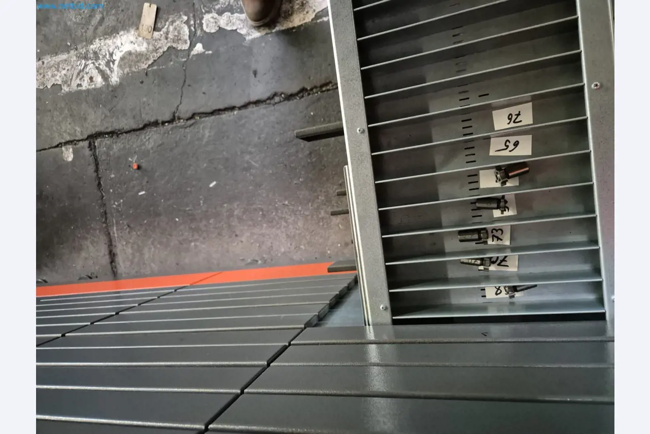 Maschinen aus dem Bereich Umformtechnik-45