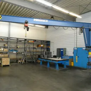 Grua de lança de pilar Vetter TS10-7,0