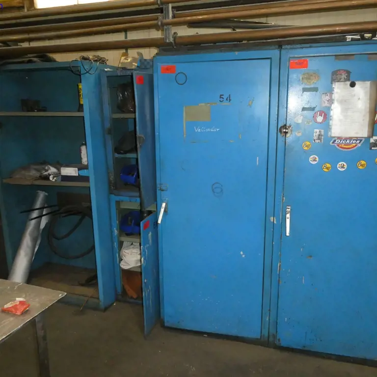 10 Szafki narzędziowe