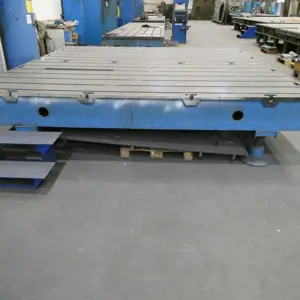 Stół do nacinania i trasowania