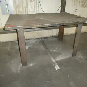 Stół spawalniczy