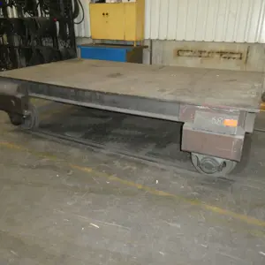 Wytrzymały wózek do transportu szynowego