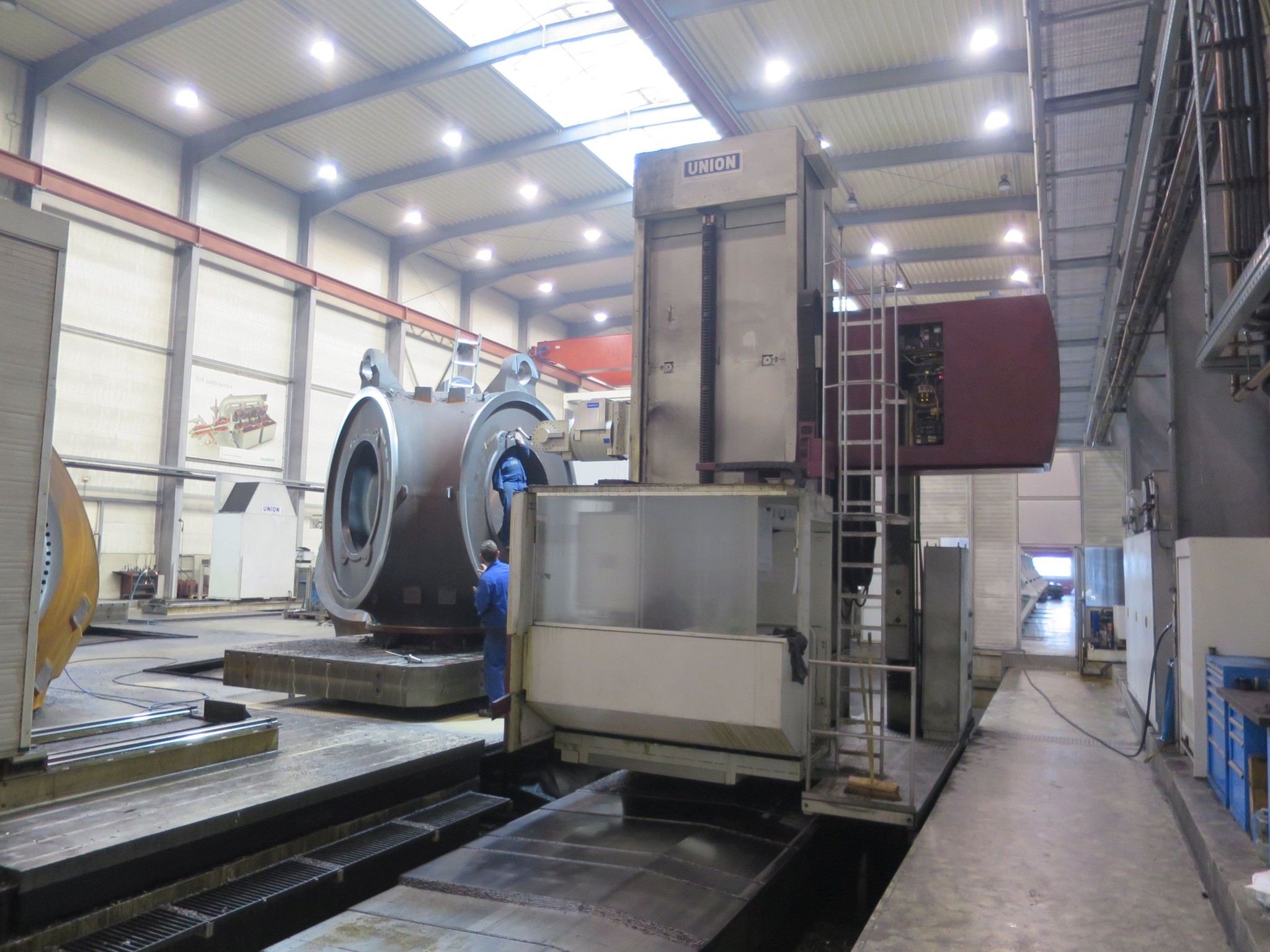 Machine de perçage et de fraisage à commande numérique UNION PCR 160 plus, année de fabrication 2009-5