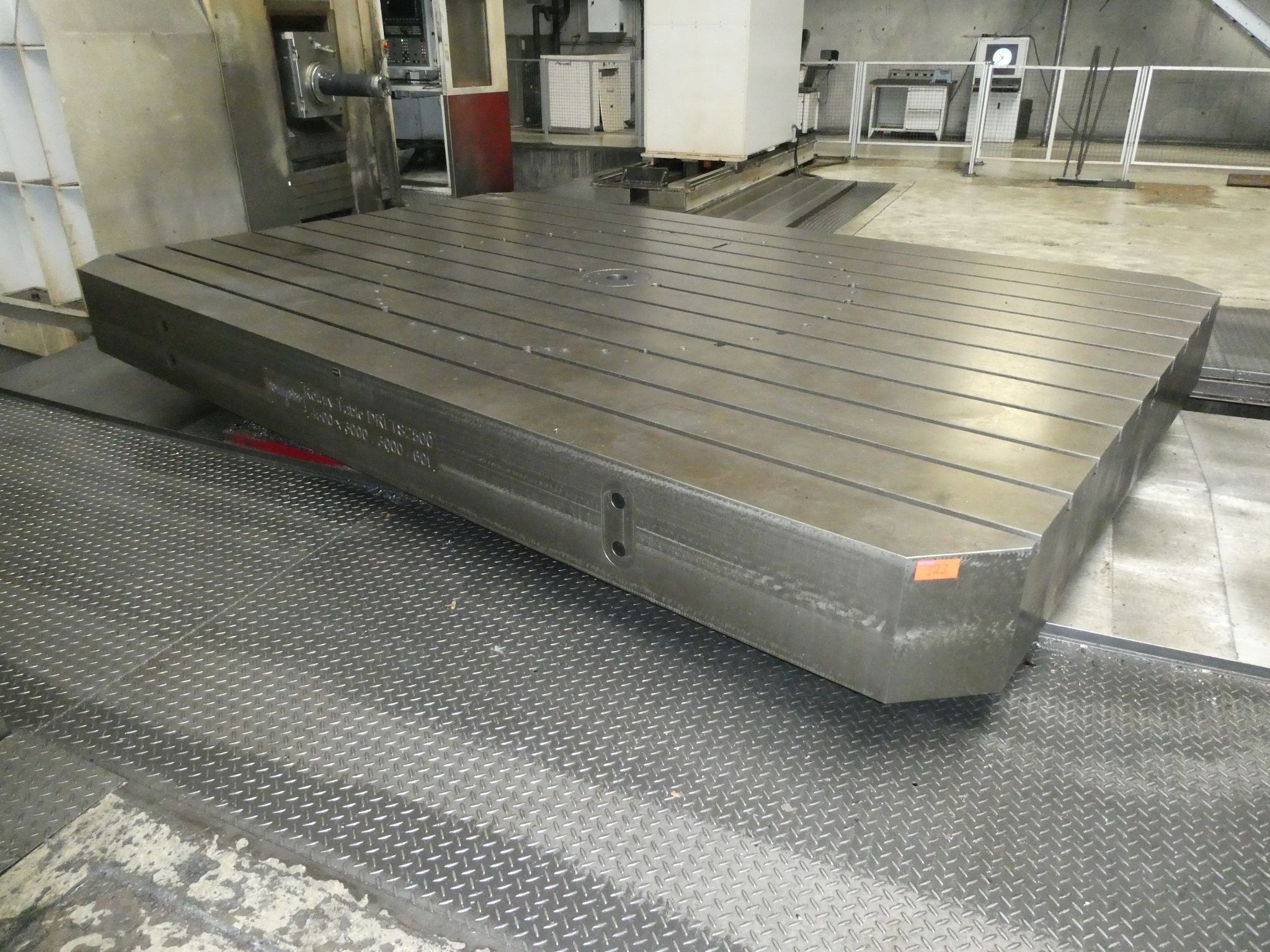Machine de perçage et de fraisage à commande numérique UNION PCR 160 plus, année de fabrication 2009-8
