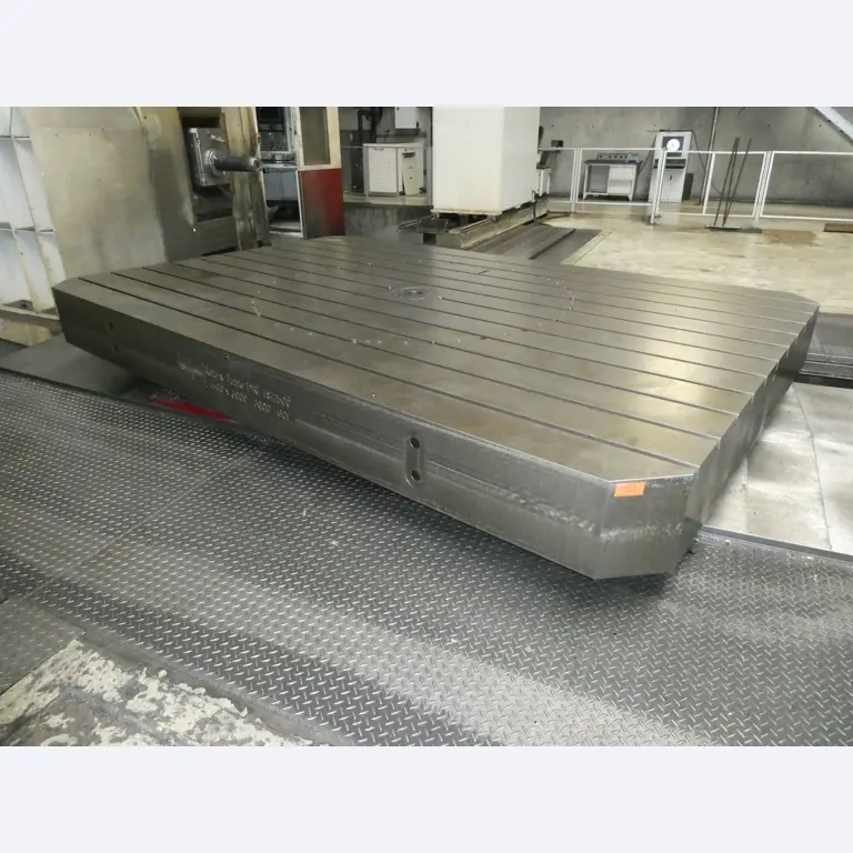 Machine de perçage et de fraisage à commande numérique UNION PCR 160 plus, année de fabrication 2009-8