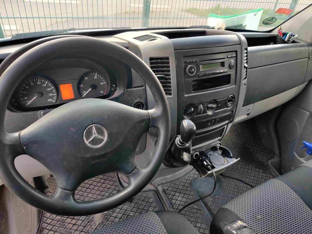 Kunststoffspritzguss, Stanzmaschinen und Peripherie-15