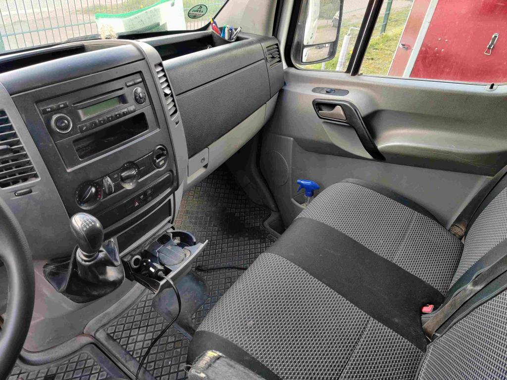 Kunststoffspritzguss, Stanzmaschinen und Peripherie-16