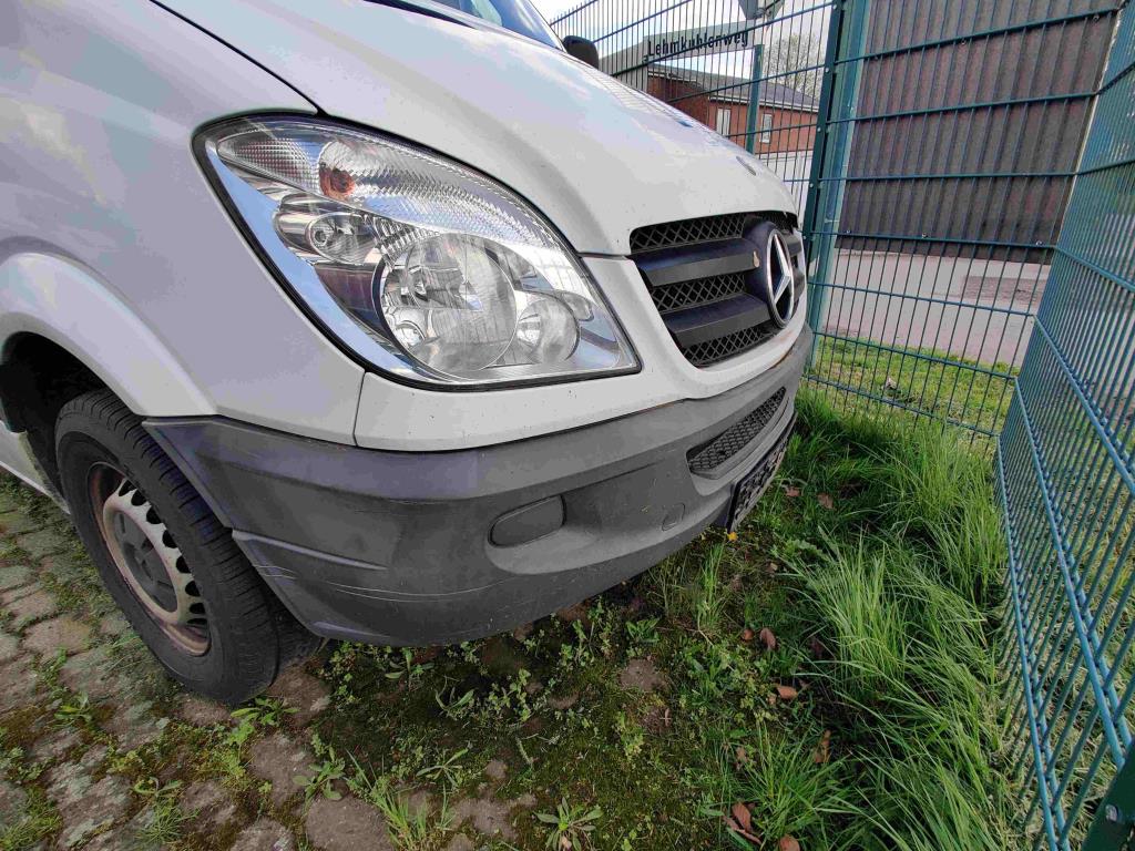 Kunststoffspritzguss, Stanzmaschinen und Peripherie-3