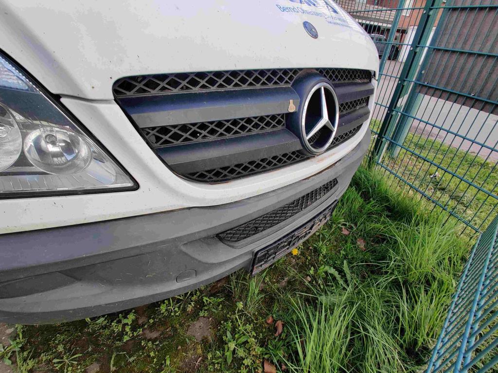 Kunststoffspritzguss, Stanzmaschinen und Peripherie-4