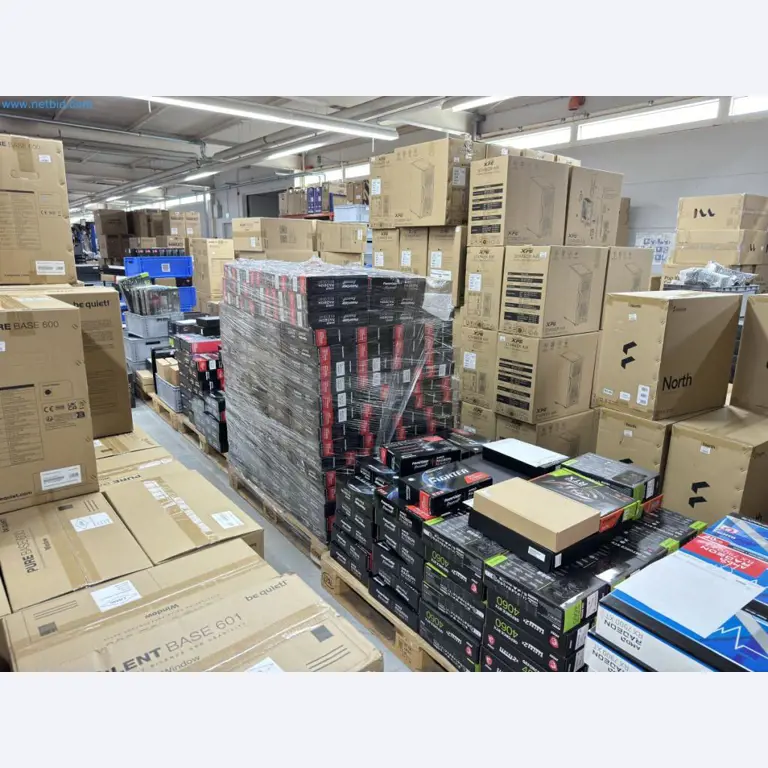 Complete voorraad computeronderdelen-16