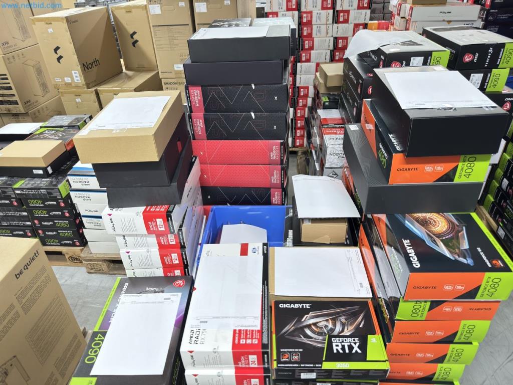 Stock completo de componentes informáticos-17