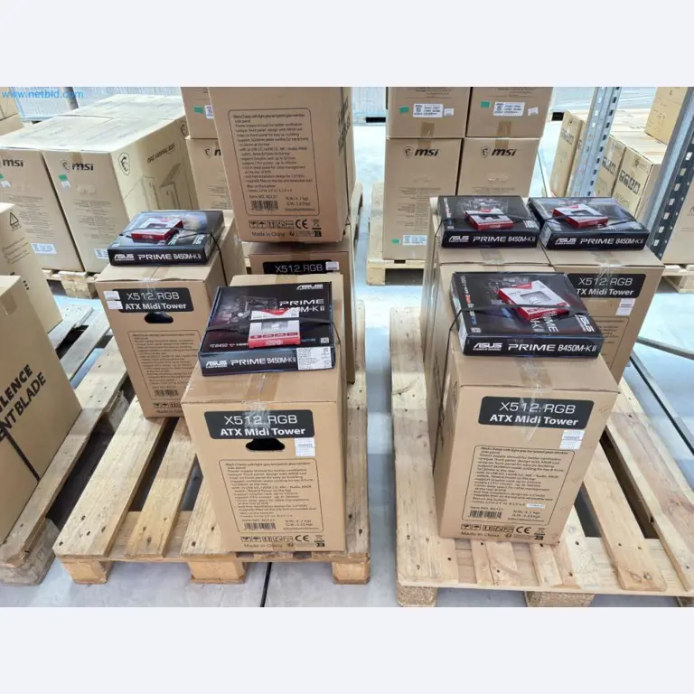 Complete voorraad computeronderdelen-31