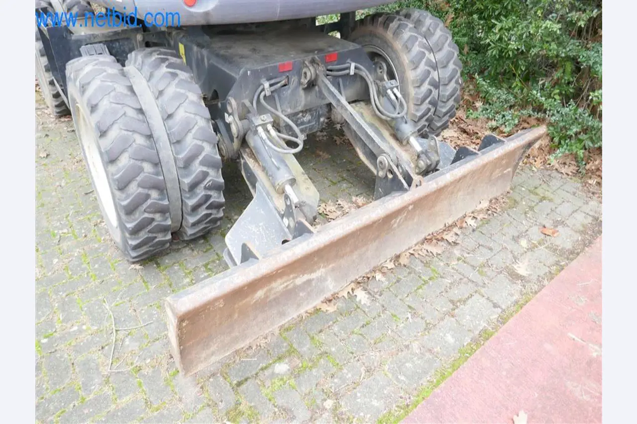 Stroji iz sektorja gradbeništva in inženirstva-11
