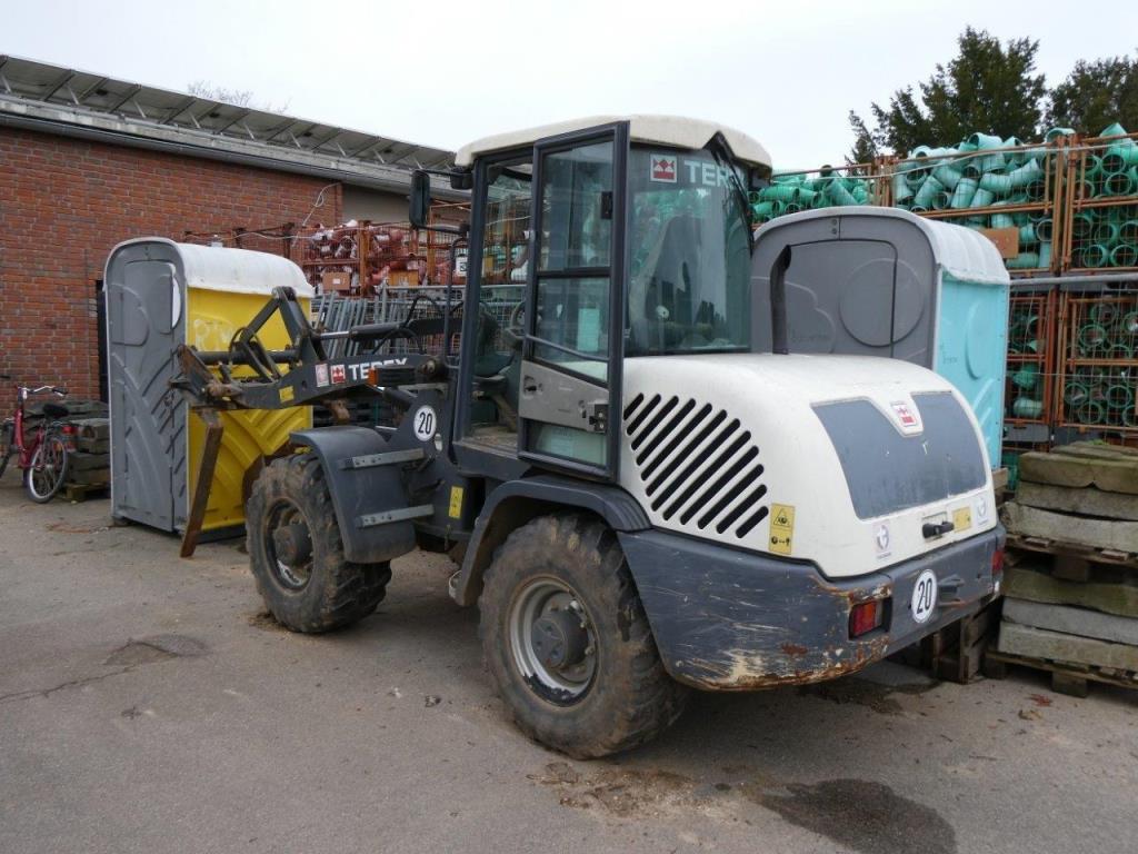 Máquinas del sector de la construcción y la ingeniería civil-1