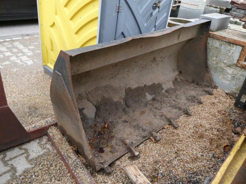 Máquinas del sector de la construcción y la ingeniería civil-8