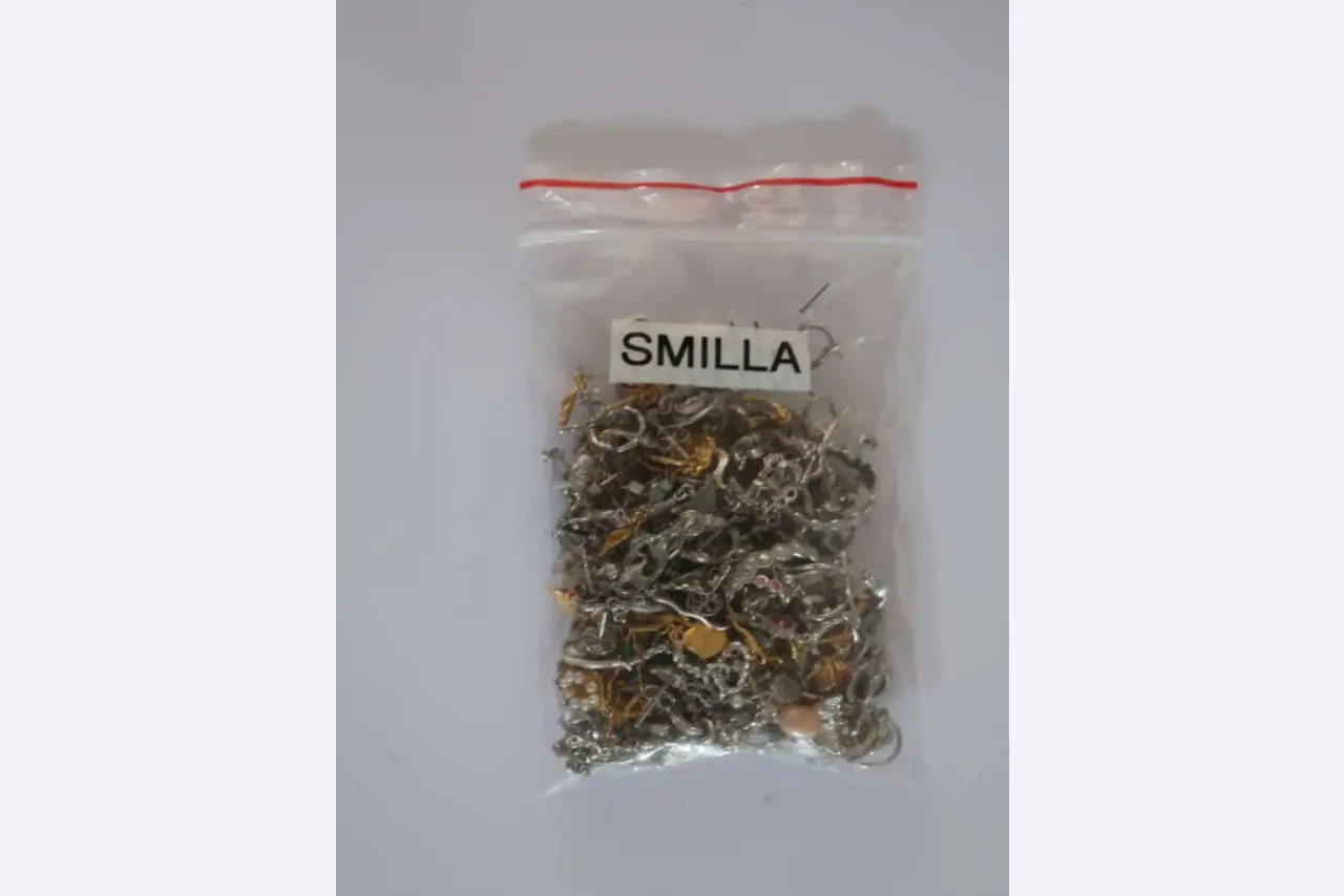 Bijoux fantaisie et accessoires-3