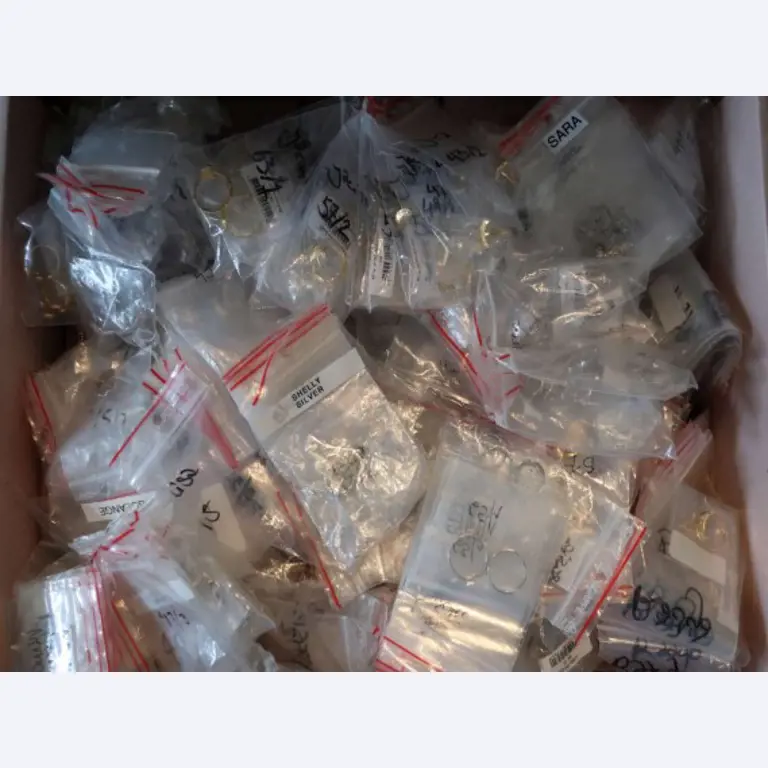 Bijoux fantaisie et accessoires-5