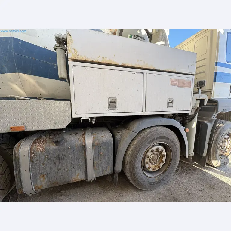 Mešalnik betona s črpalko-11