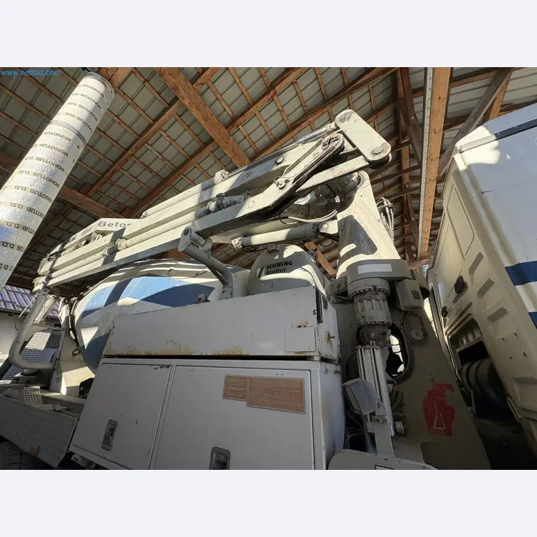 Mešalnik betona s črpalko-13