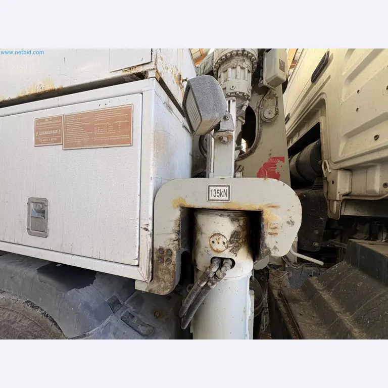 Mešalnik betona s črpalko-15