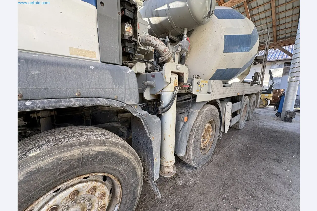 Mešalnik betona s črpalko-21