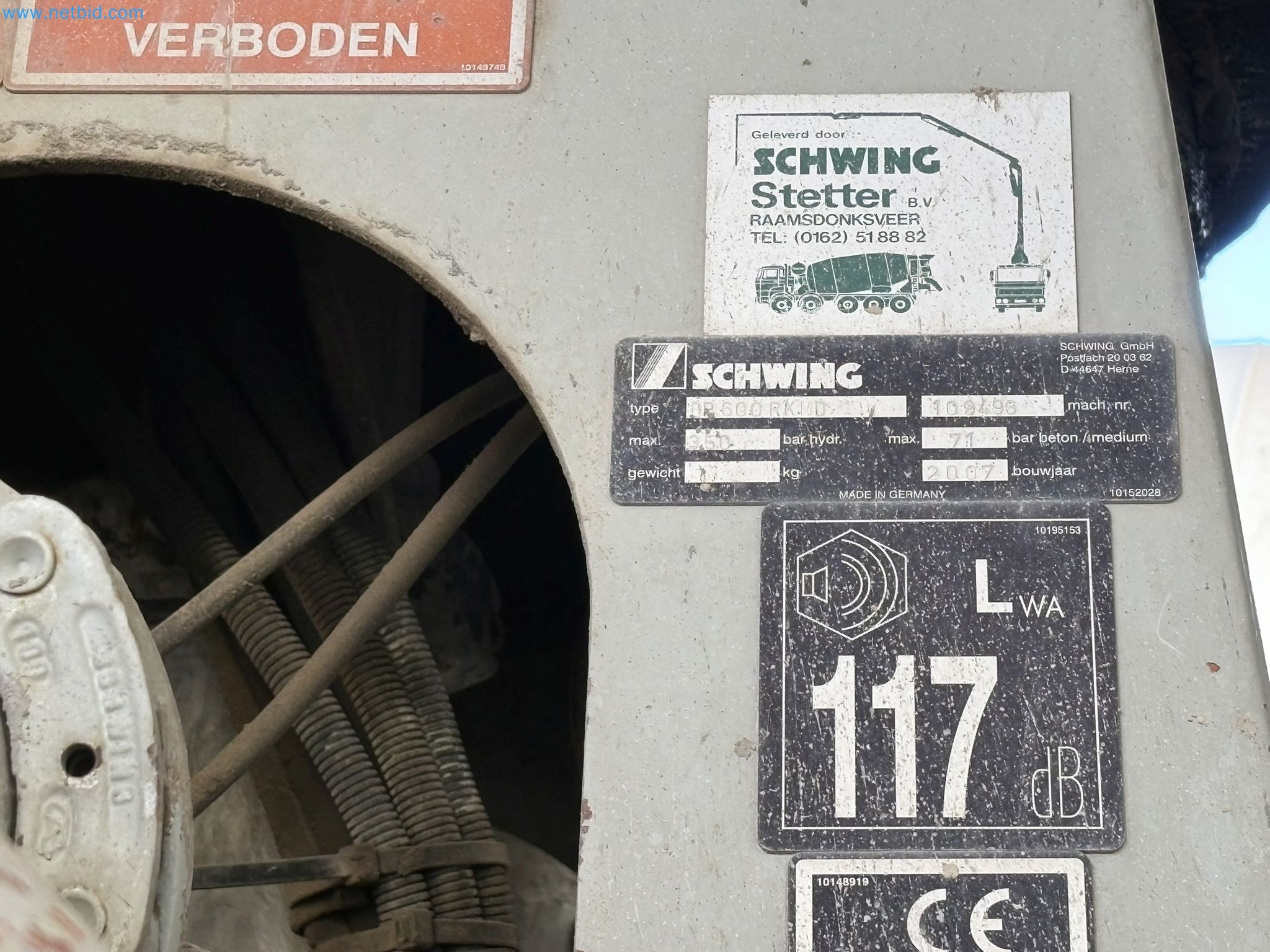 Mešalnik betona s črpalko-22