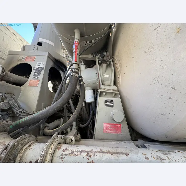 Mešalnik betona s črpalko-26