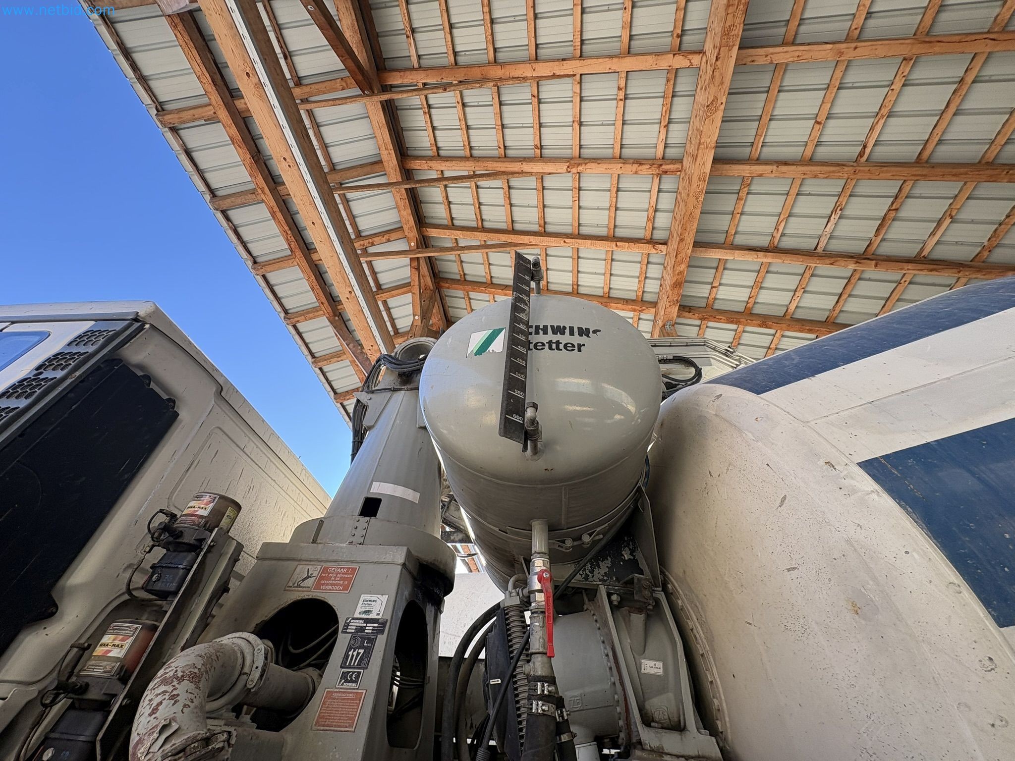 Mešalnik betona s črpalko-27