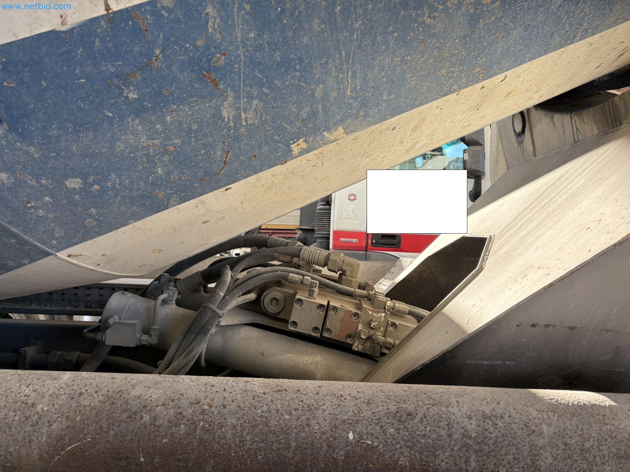 Mešalnik betona s črpalko-31