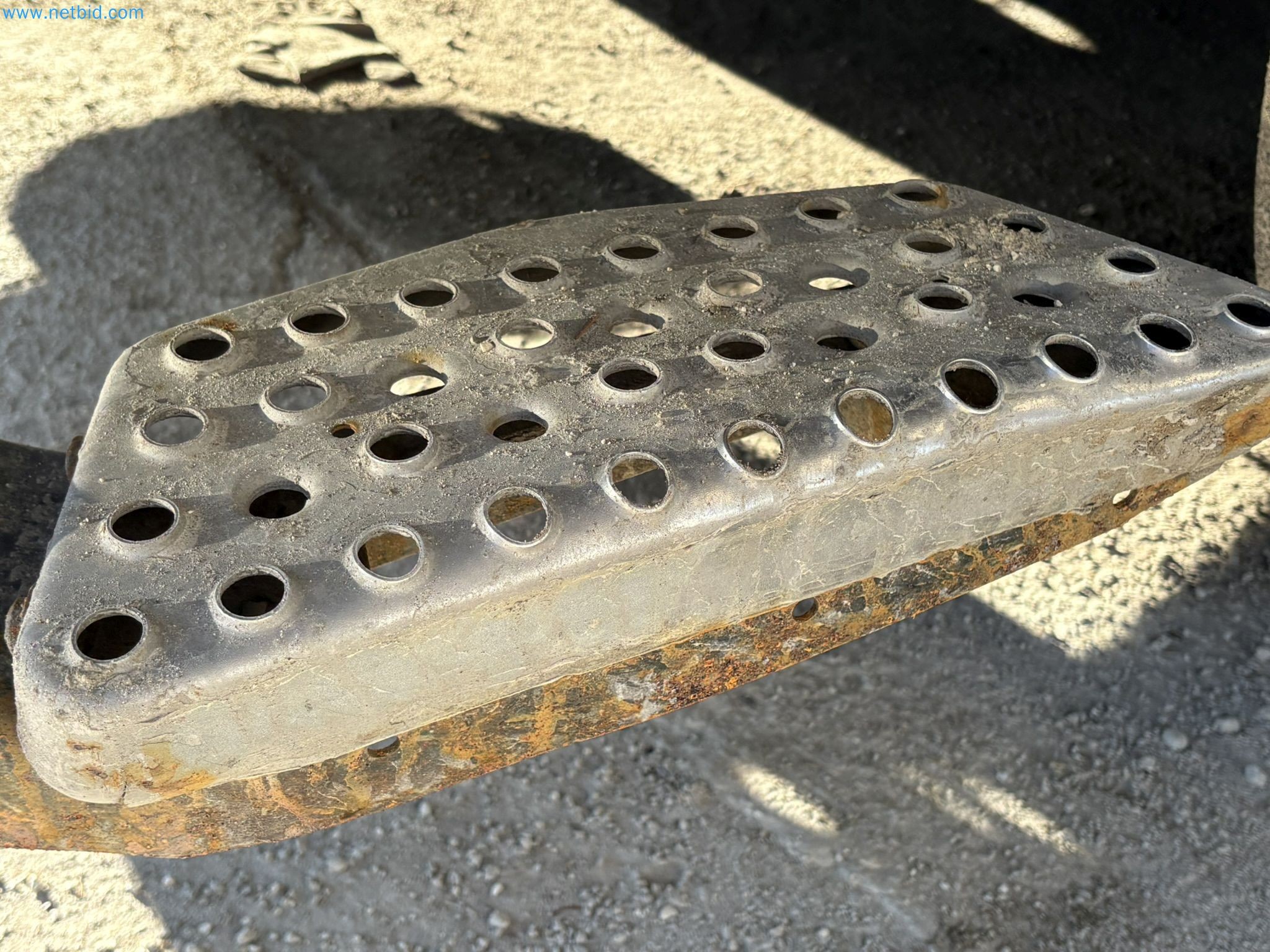 Mešalnik betona s črpalko-33