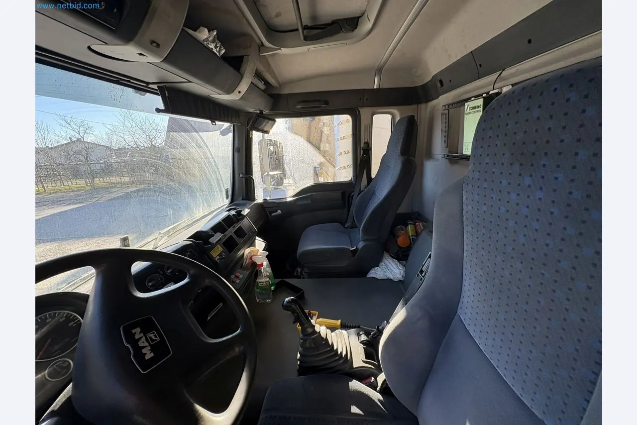 Mešalnik betona s črpalko-36