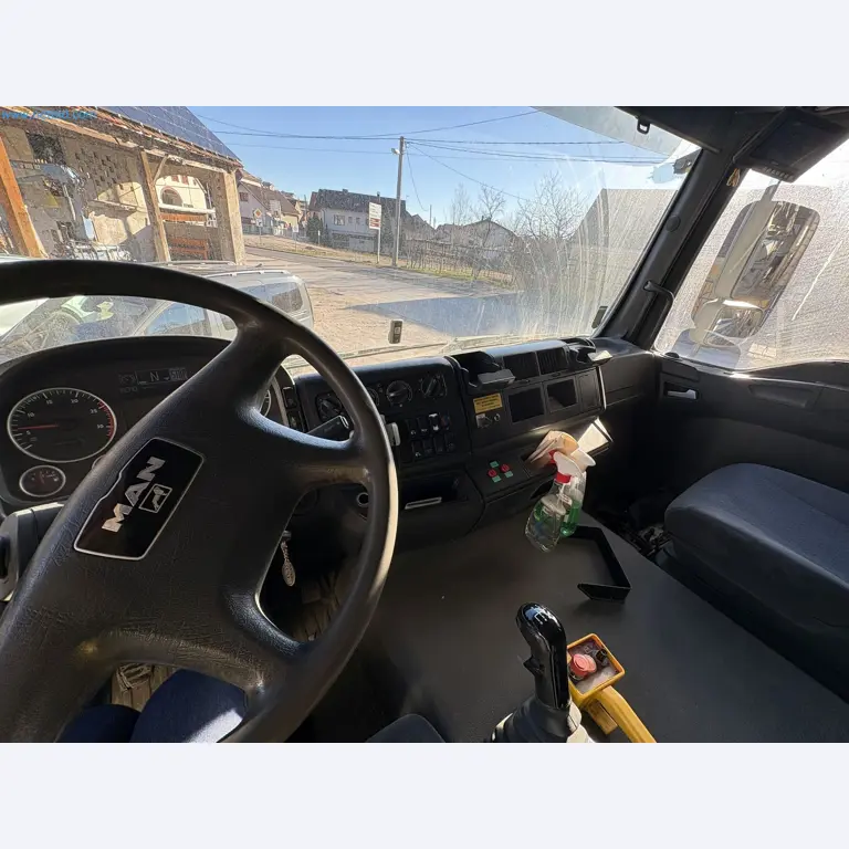 Mešalnik betona s črpalko-37