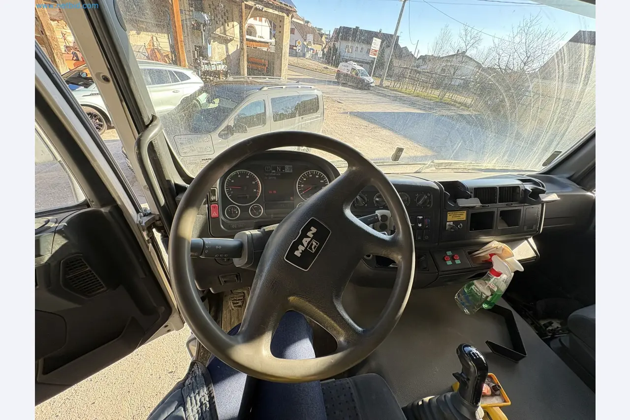 Mešalnik betona s črpalko-38