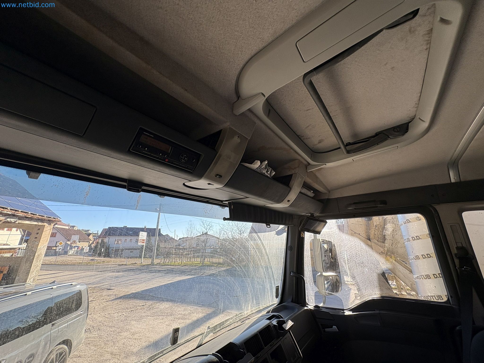 Mešalnik betona s črpalko-39