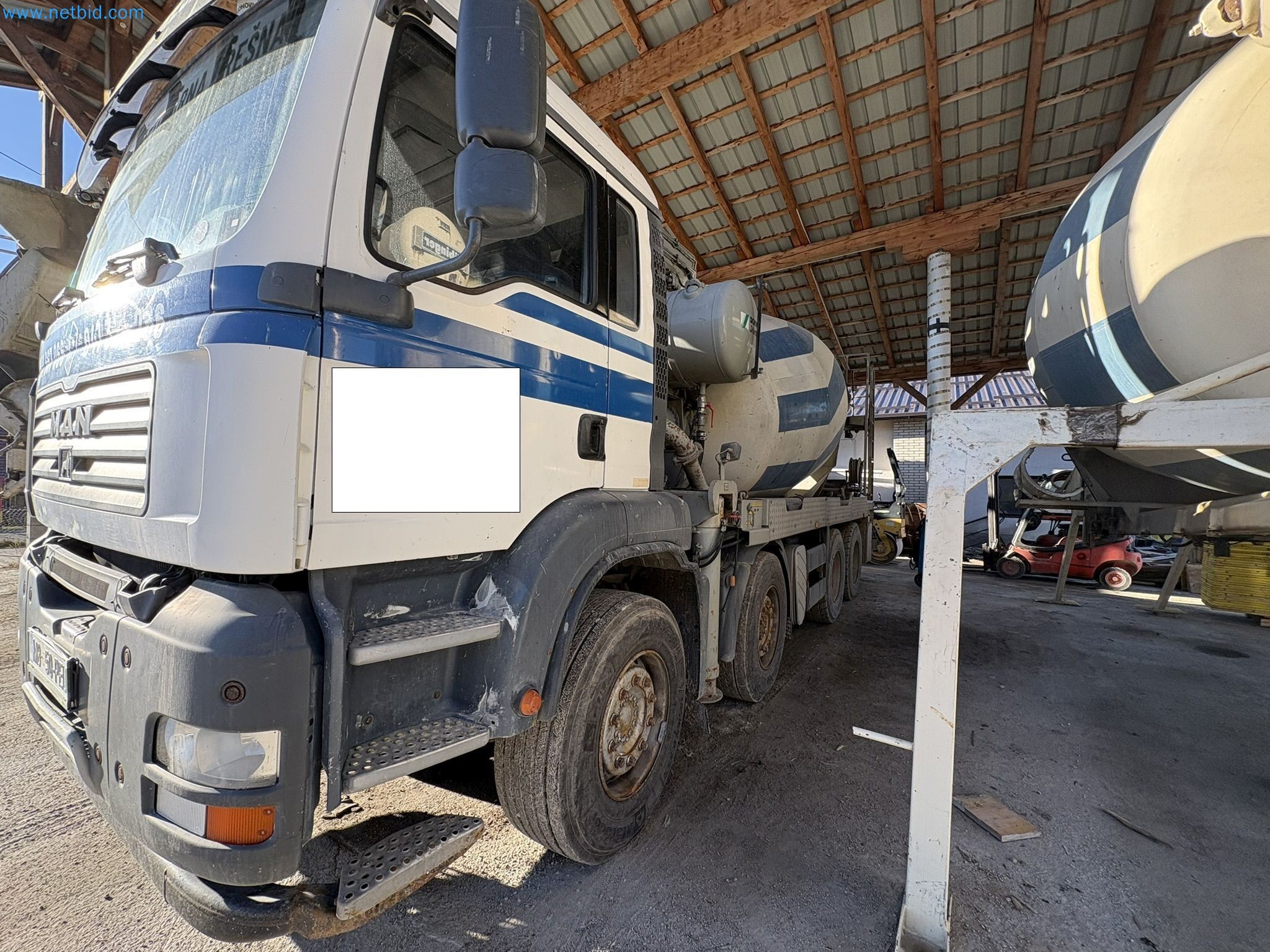 Mešalnik betona s črpalko-3