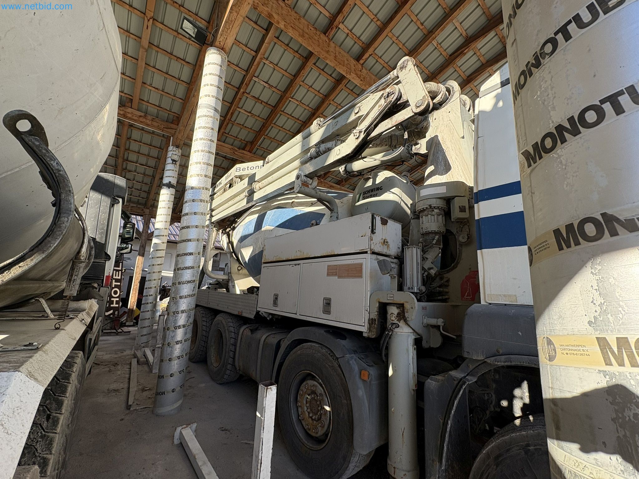 Mešalnik betona s črpalko-4