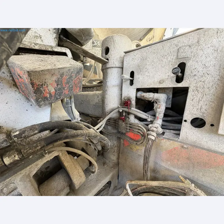 Mešalnik betona s črpalko-57