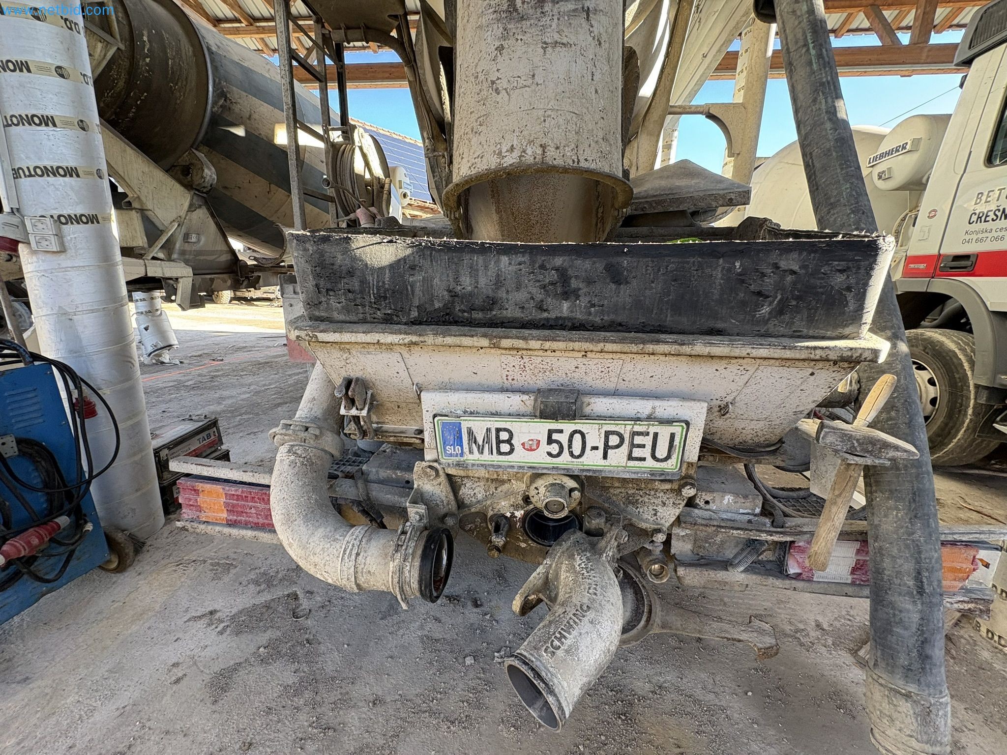 Mešalnik betona s črpalko-59