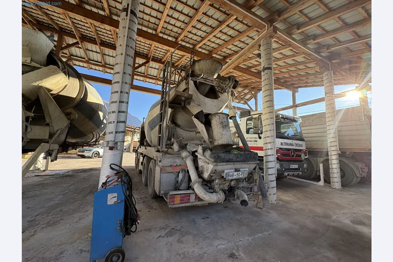 Mešalnik betona s črpalko-5