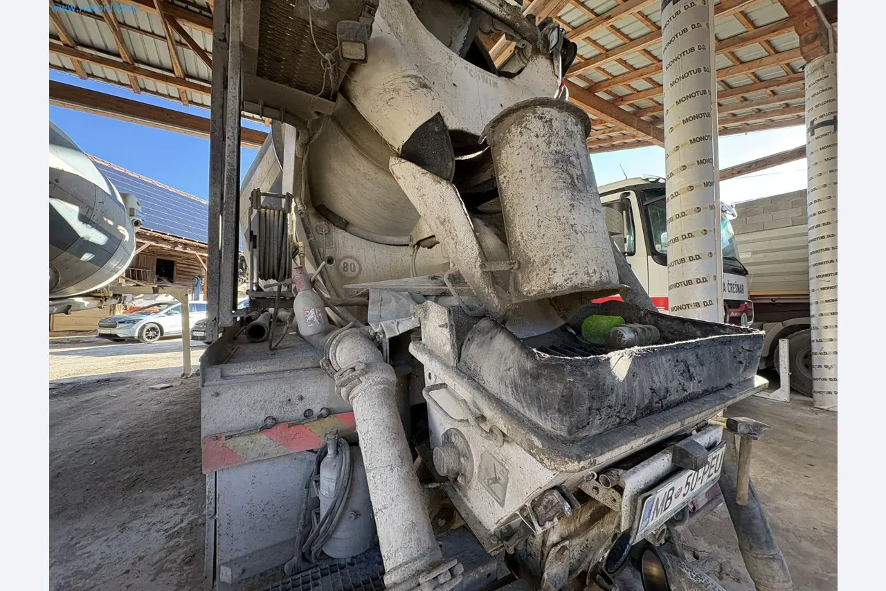 Mešalnik betona s črpalko-60