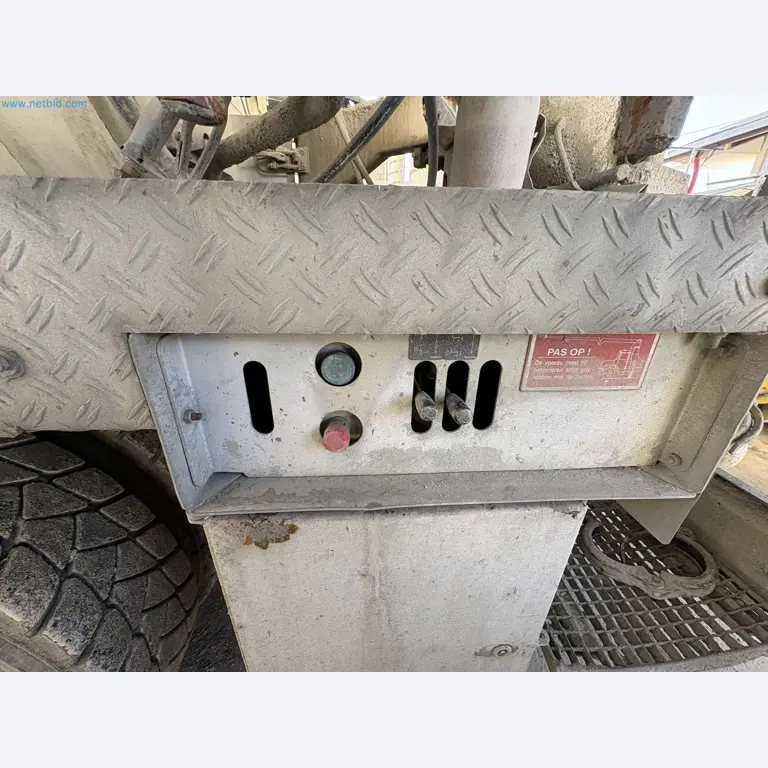 Mešalnik betona s črpalko-62